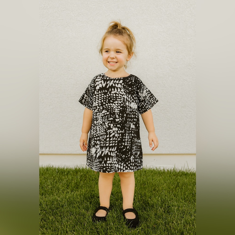 Lilla Barn Handmade Dress – Toddler Size 3T (2014)